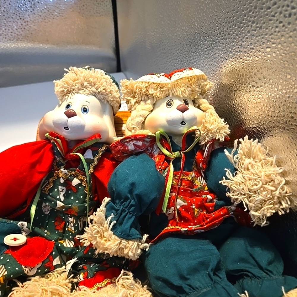 Hip & Hop Bunny Shelf Sitters Vtg 1995 Christmas Around the World House of Lloyd